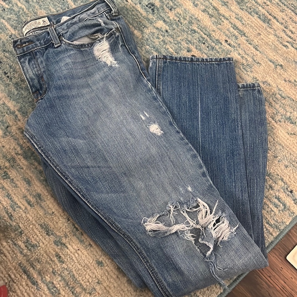 Women’s-Juniors Hollister Jeans size 7R